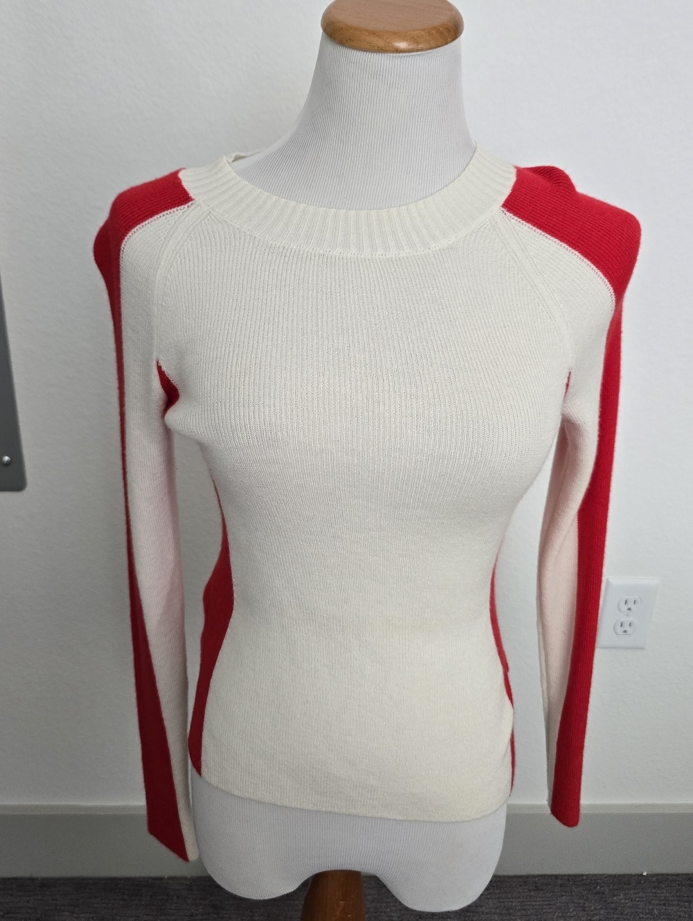 bcbgmaxazria sweater